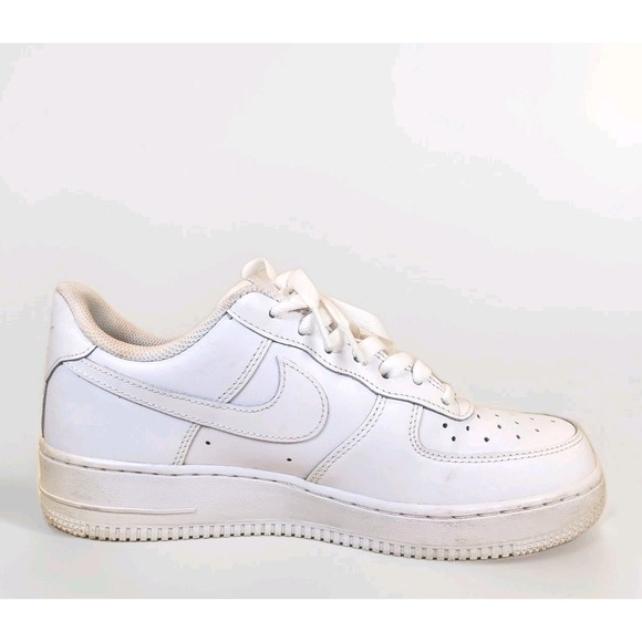 Nike Air Force 1 '07 Low Mens Size 8.5 White Athletic Lifestyle AF1 - Picture 6 of 10